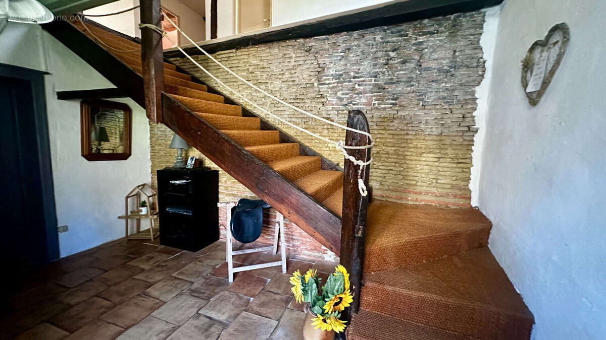 Maison à SAUGNACQ-ET-MURET