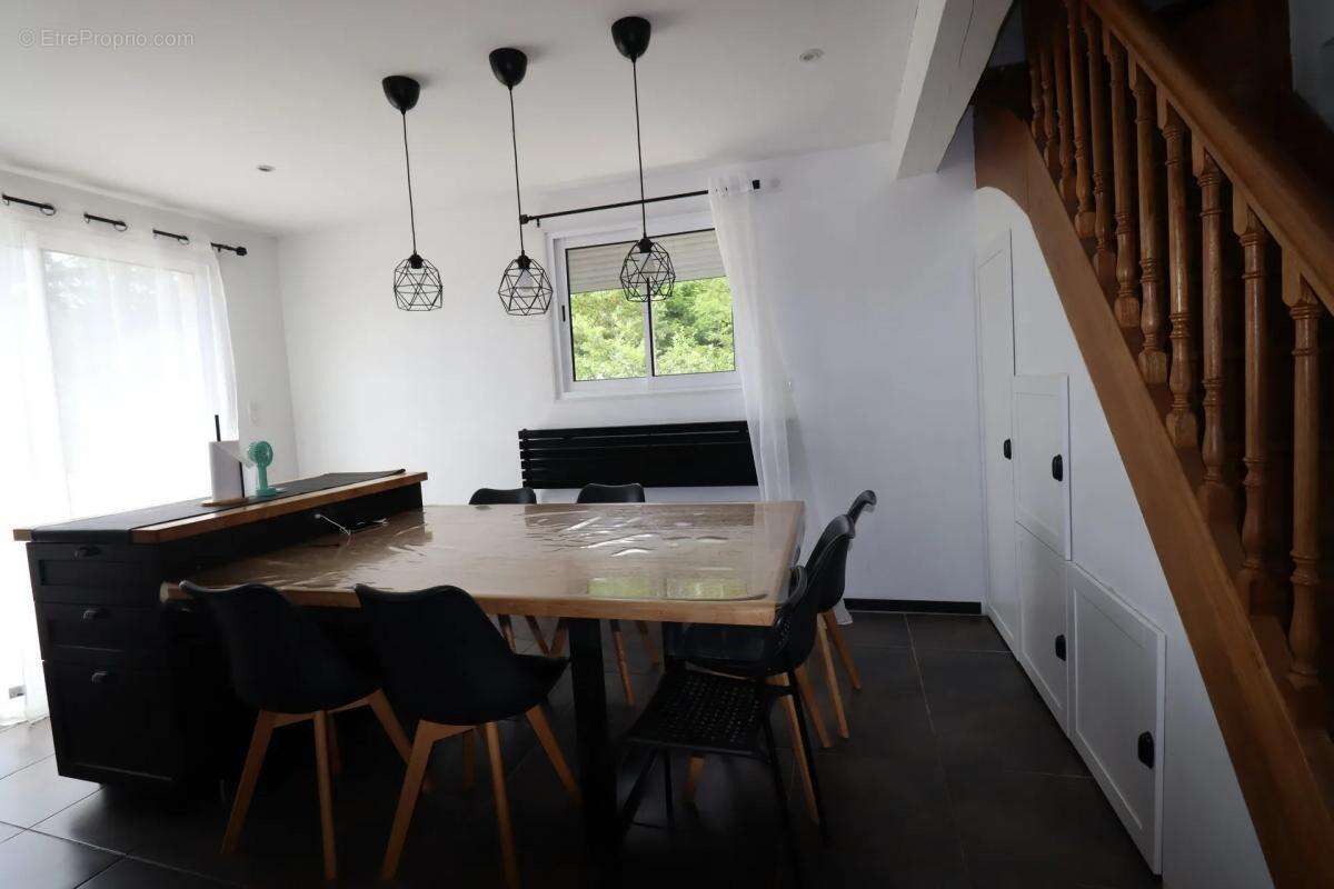 Maison à LA RICAMARIE