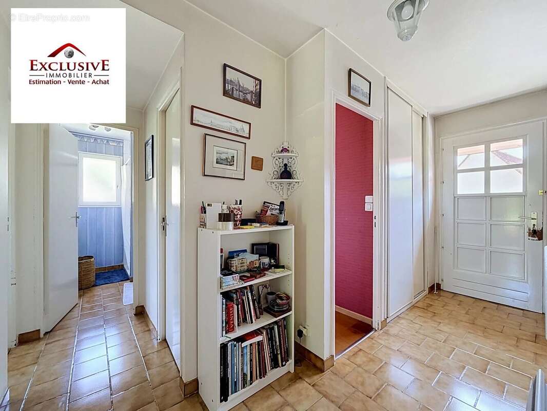 Maison saint arnoult - photo 3