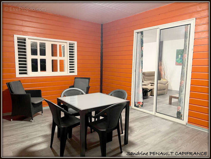 Appartement à KOUROU