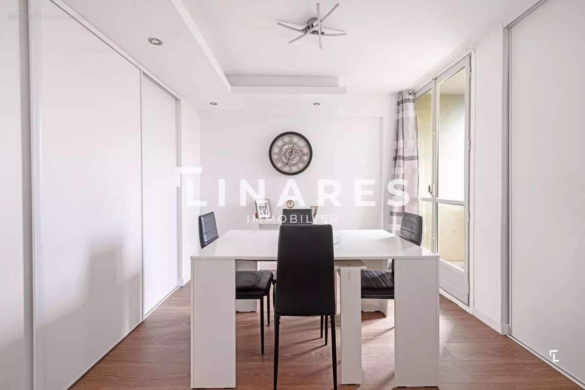 Appartement à MARSEILLE-9E