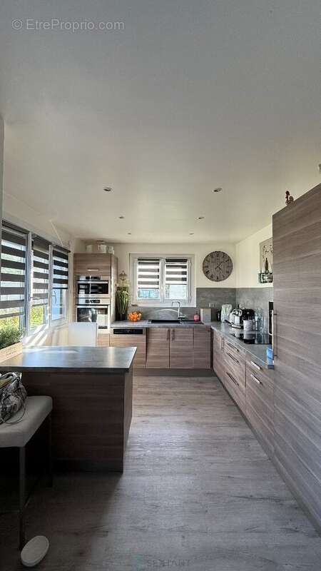 Maison à SAINT-PIERRE-LES-ELBEUF