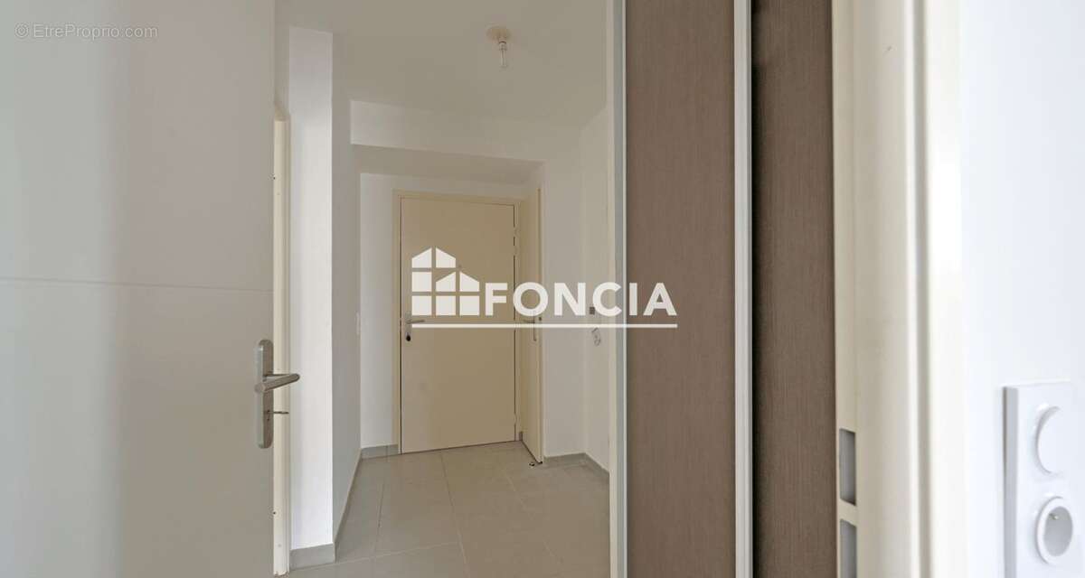 Appartement à SAINT-JEAN-DE-VEDAS