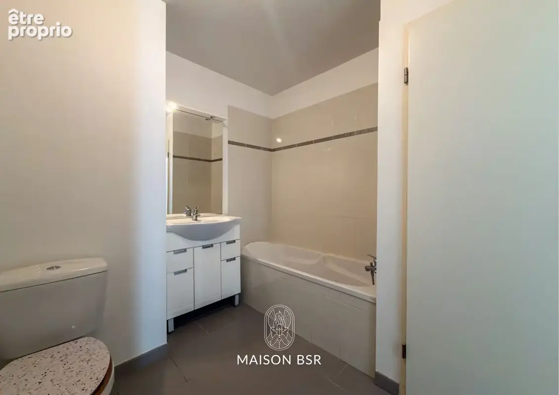 T2 de 47,88 m² - Bourg Saint-Herblain - Balcon & Parking - photo 7