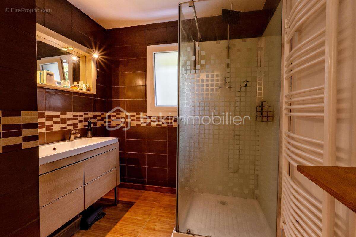 Maison à SEYSSINET-PARISET