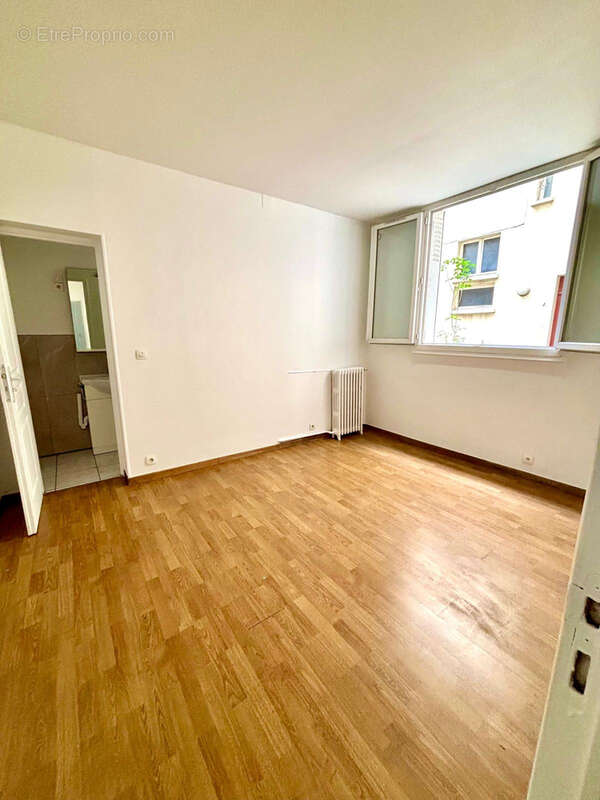 Appartement à NEUILLY-PLAISANCE