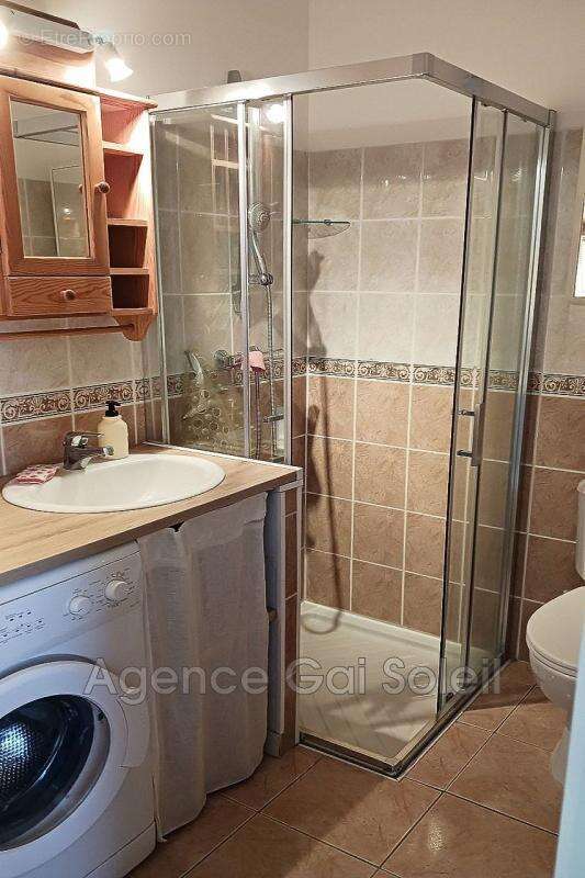 Maison à NISSAN-LEZ-ENSERUNE