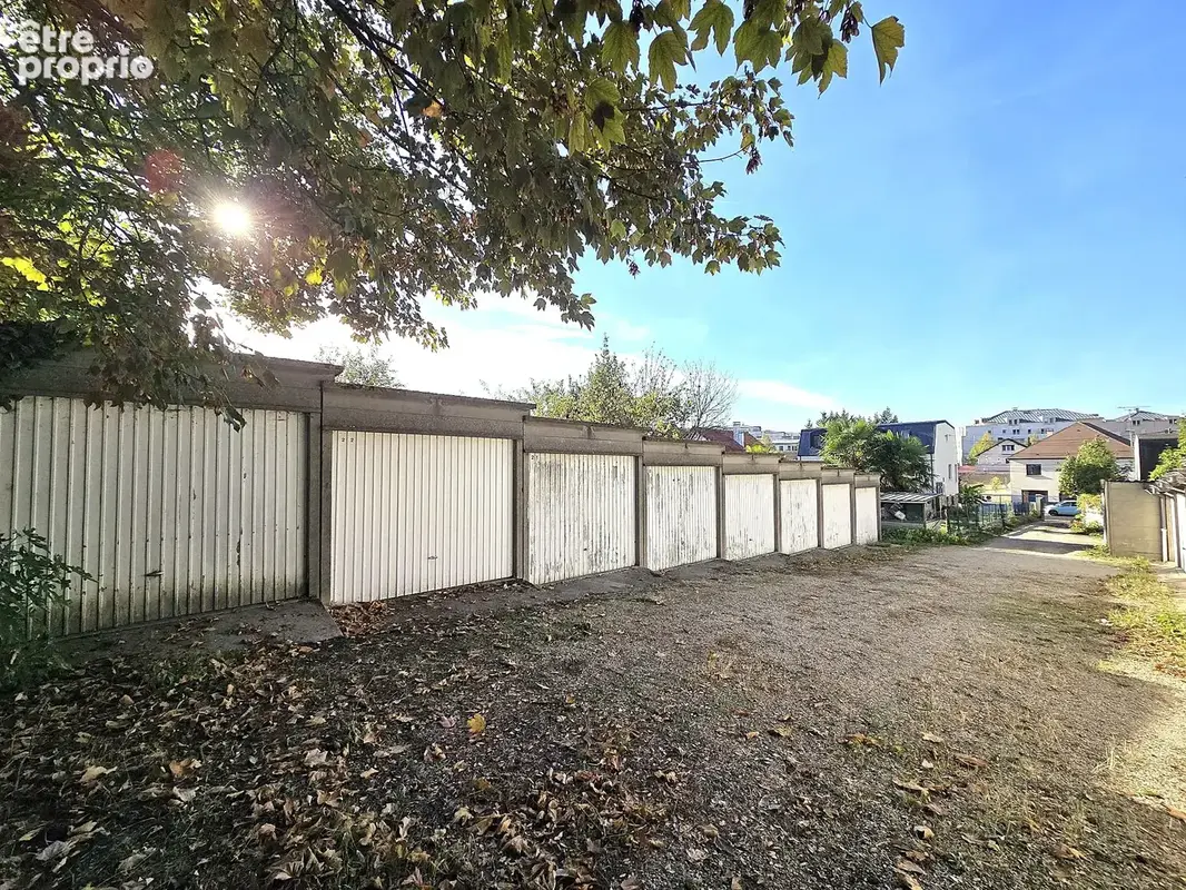 A vendre - box individuel ferme a chelles - photo 2