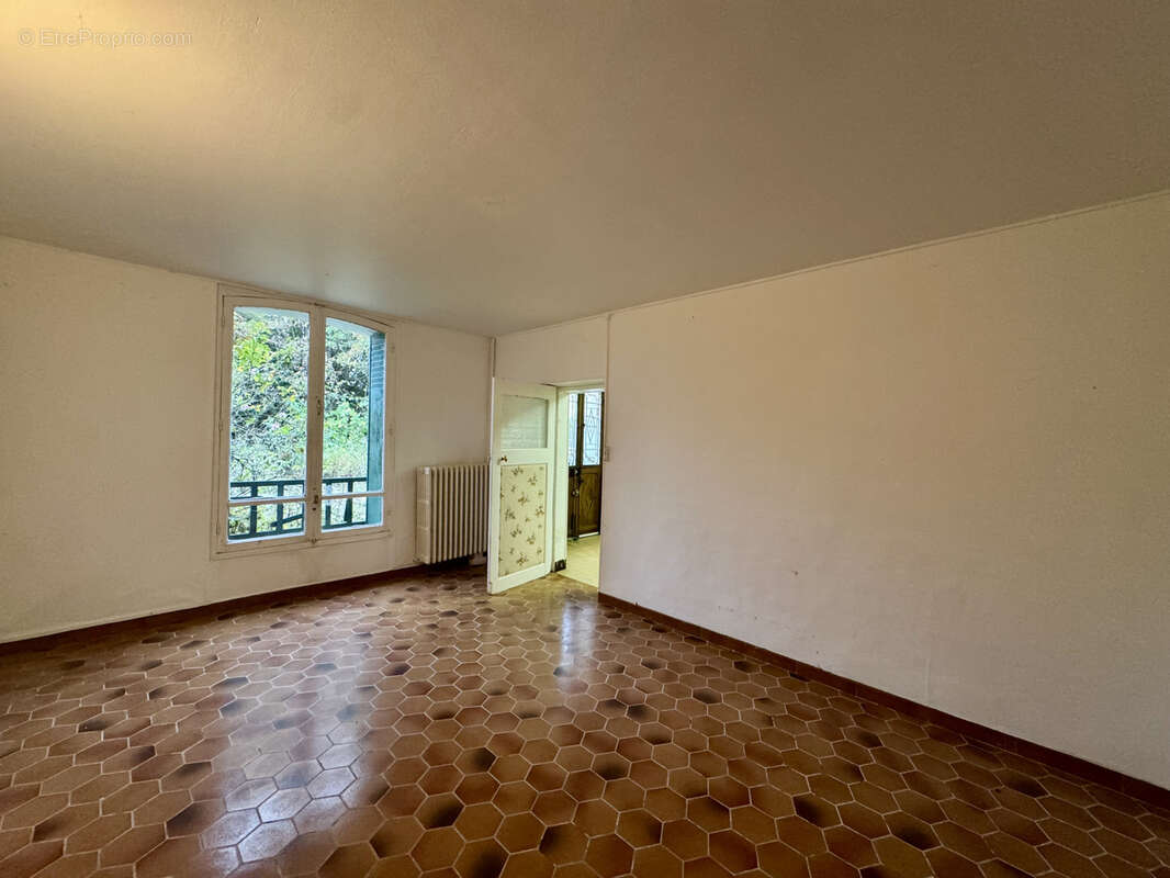 Maison à COULOMMIERS