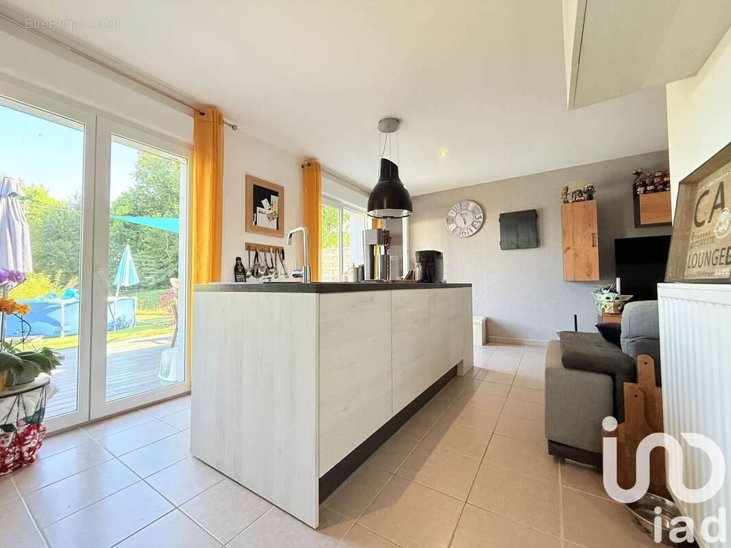 Photo 4 - Maison à THEIX