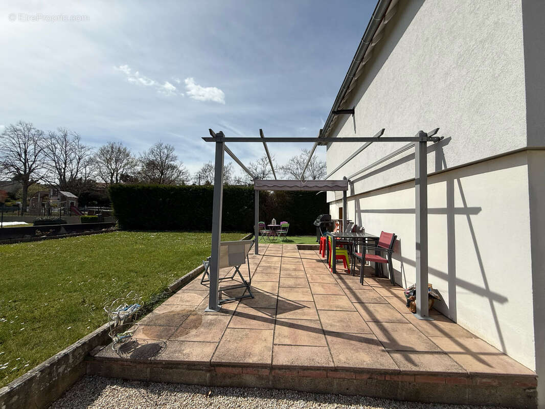 Maison à BELLERIVE-SUR-ALLIER