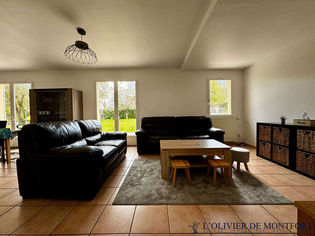 Maison à MONTFORT-L'AMAURY