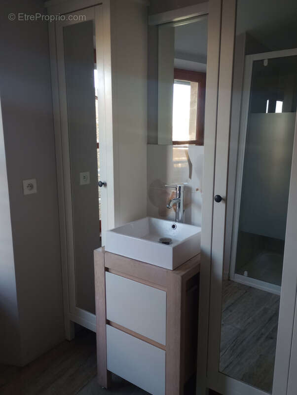 local commercial avec appartement à vendre AIRVAULT (79) - photo 4