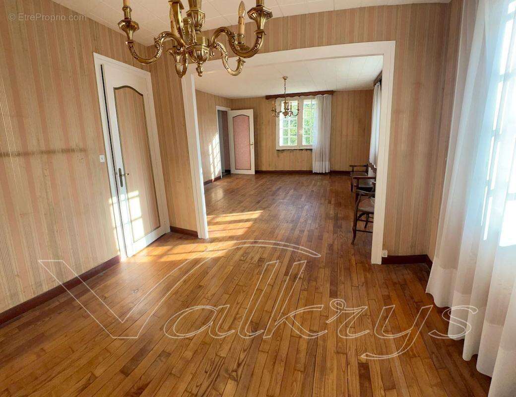 Maison Bourg Moëlan sur mer 7P Terrain constructible 1500m2 - photo 8