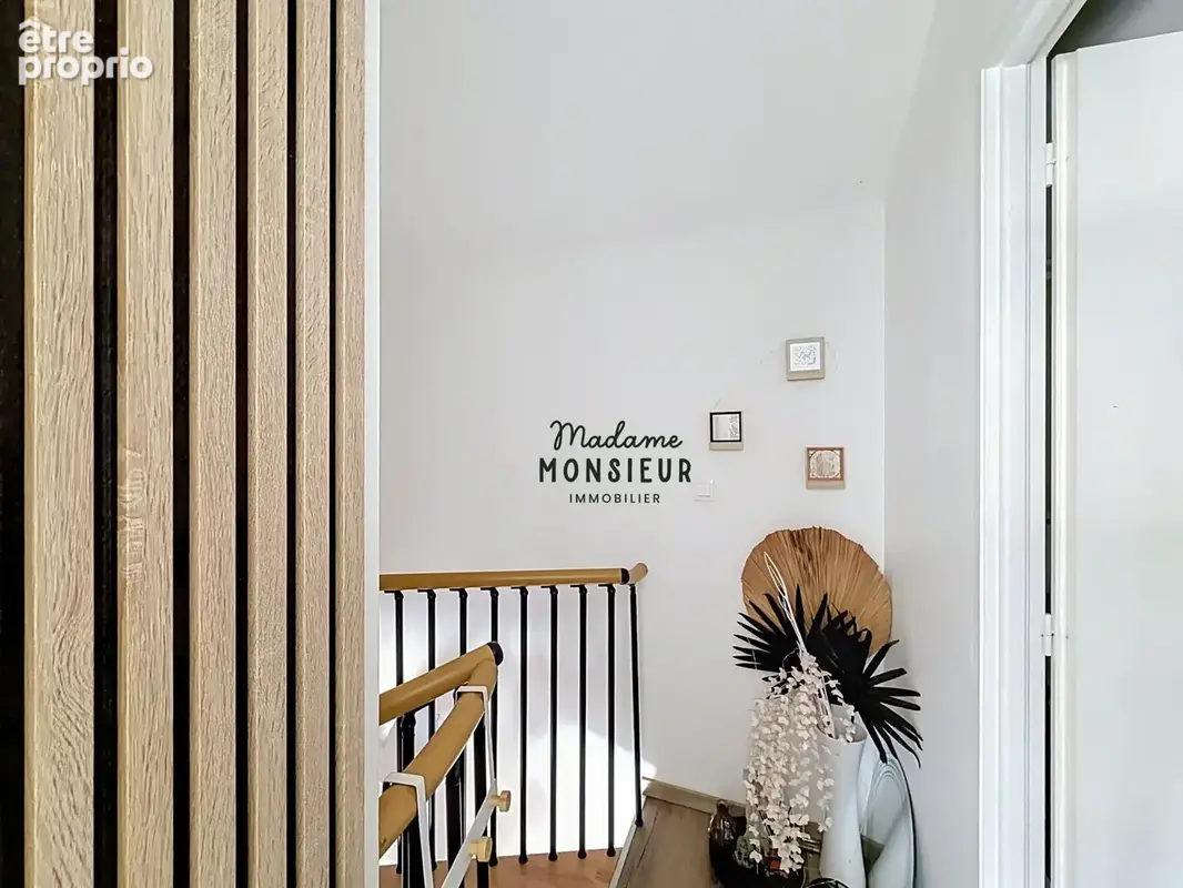 Charmante maison duplex rénovée avec jardinet et terrasse plein sud   montbernier - photo 6