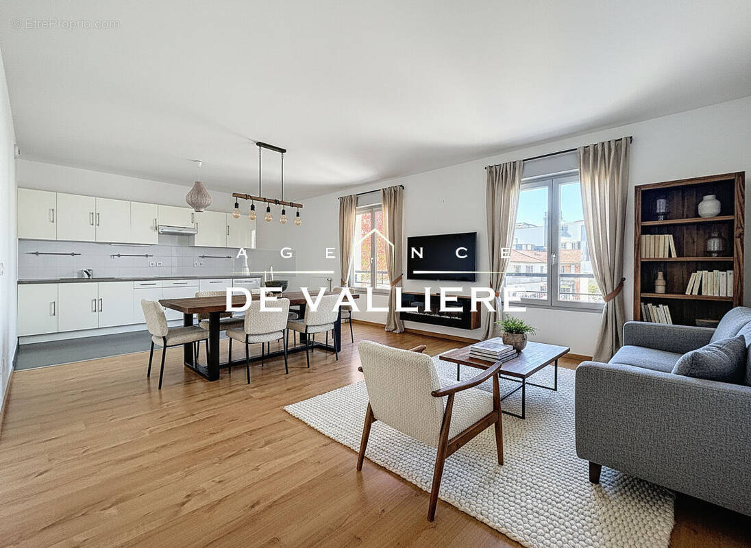 Appartement à NANTERRE