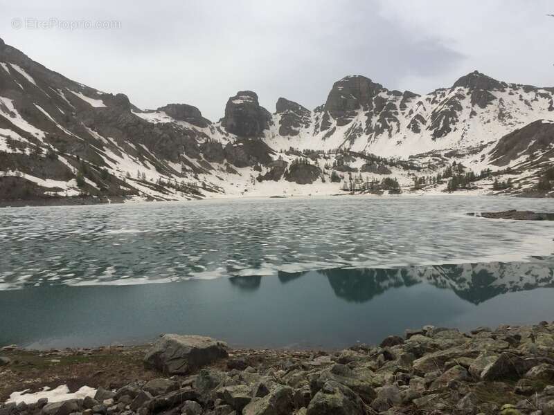 Commerce à VILLARS-COLMARS