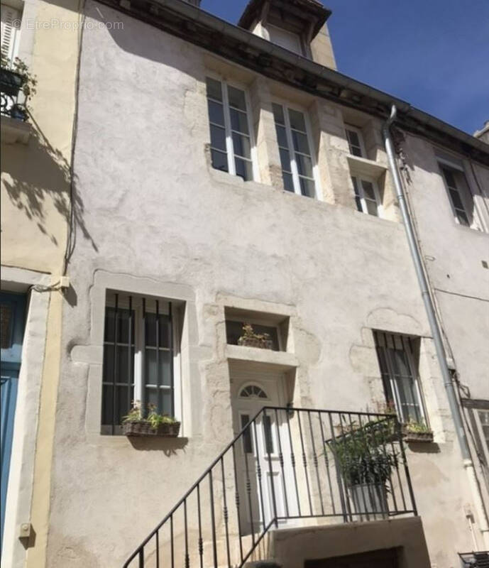 Maison à CHALON-SUR-SAONE