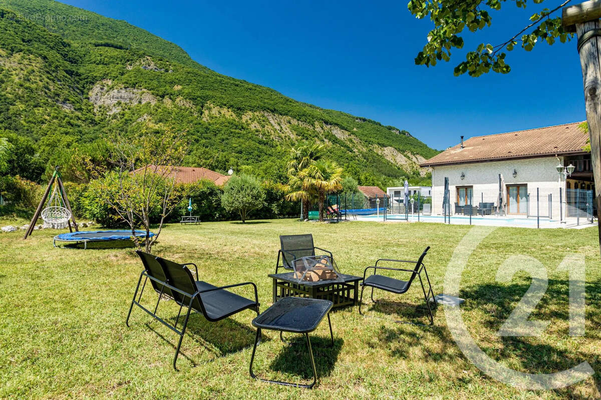 Maison à VIF