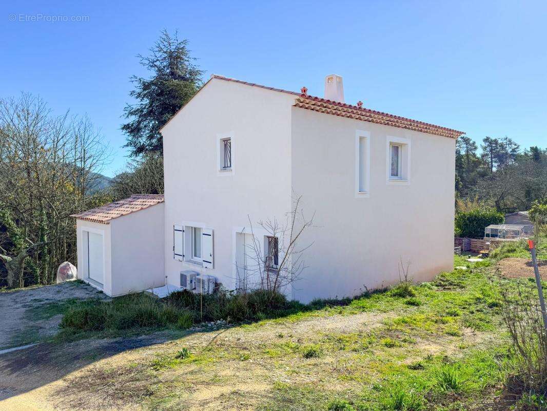 Maison à BERRE-LES-ALPES
