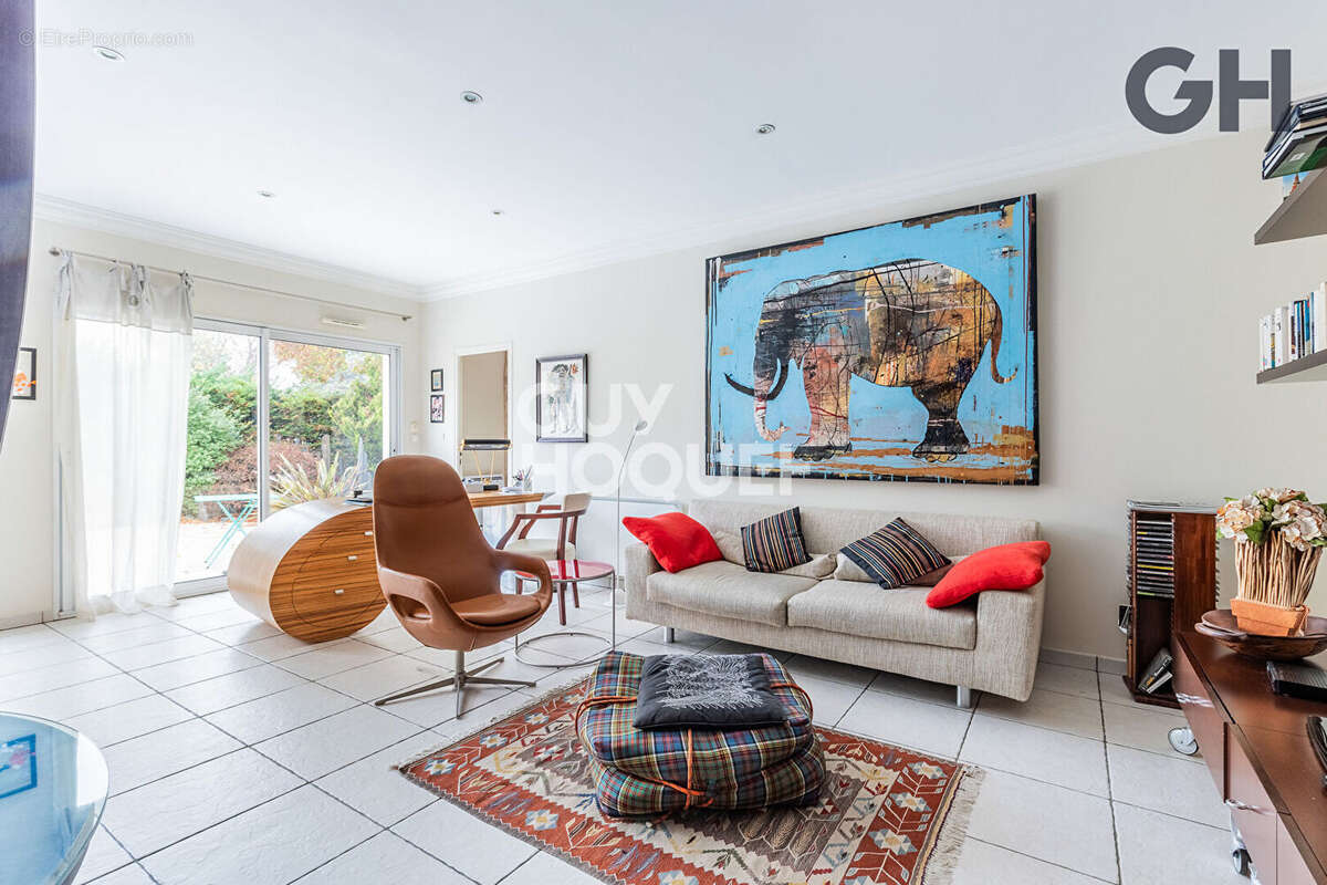 Maison à SOISY-SUR-SEINE