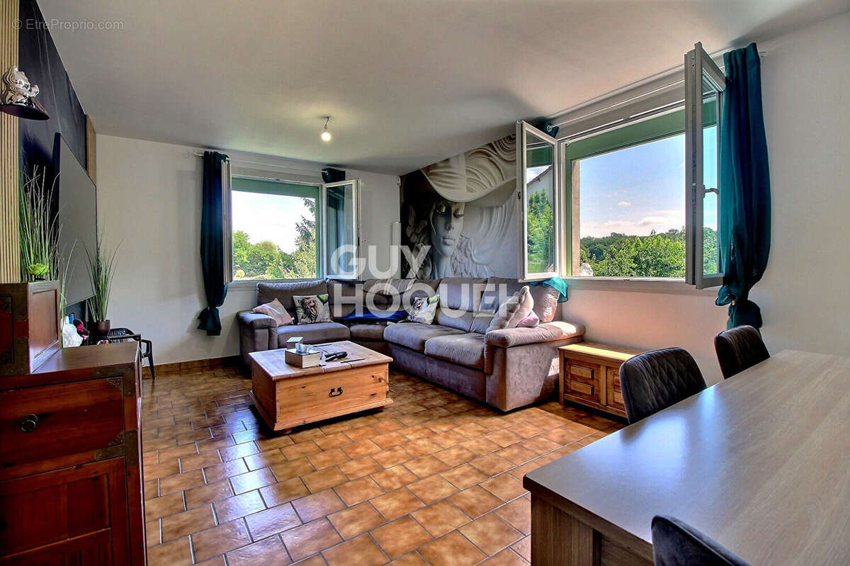 Maison de plain pied sur sous-sol à Lavangeot - photo 6