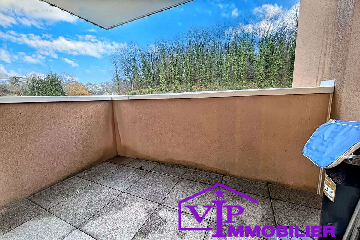 Appartement à PETIT-COURONNE