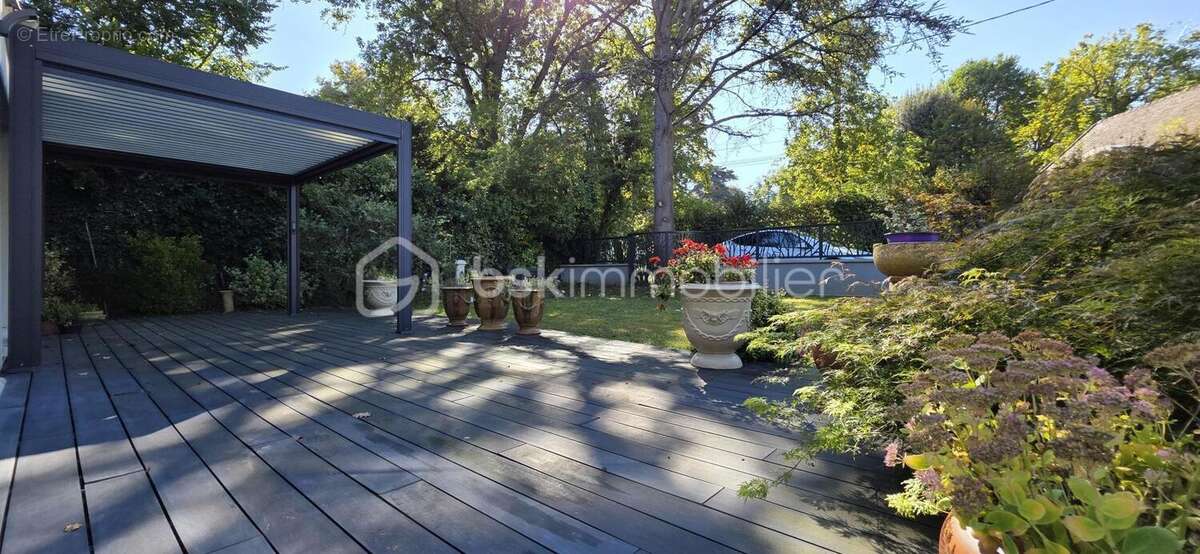 Maison à VULAINES-SUR-SEINE