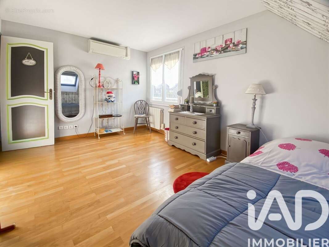 Photo 8 - Maison à BRIE-COMTE-ROBERT