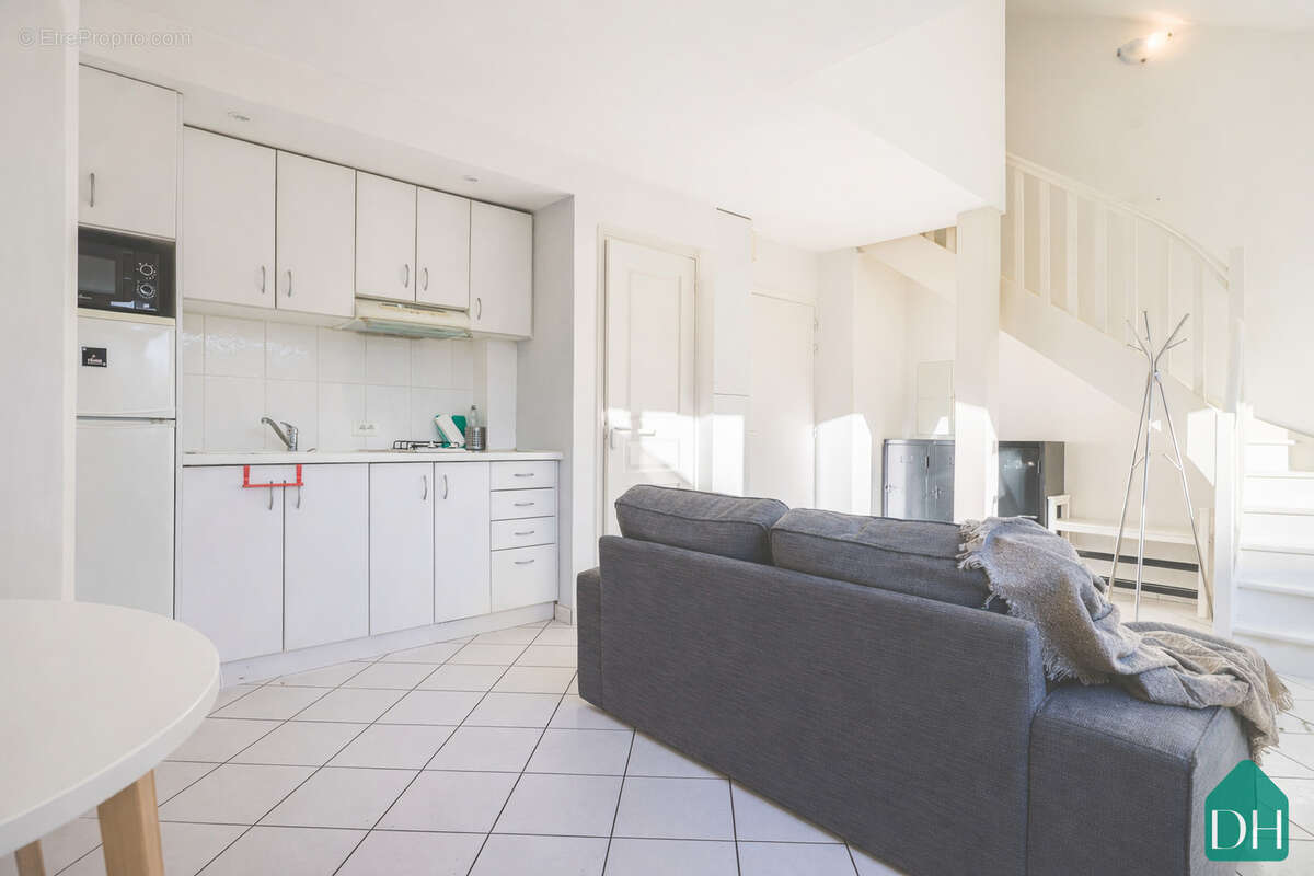 Appartement/ maison 2 chambres - duplex - secteur Perverie / St Félix - NANTES - photo 6