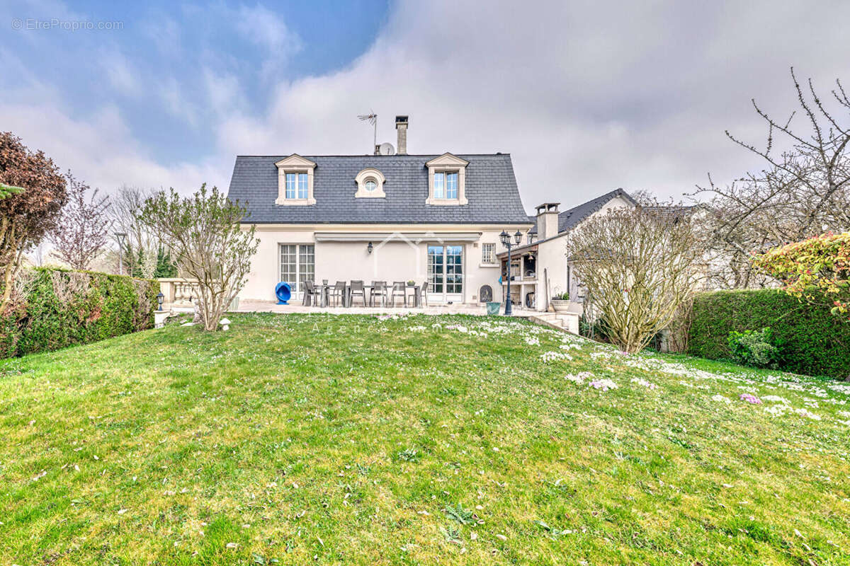 Maison à NOISY-LE-GRAND