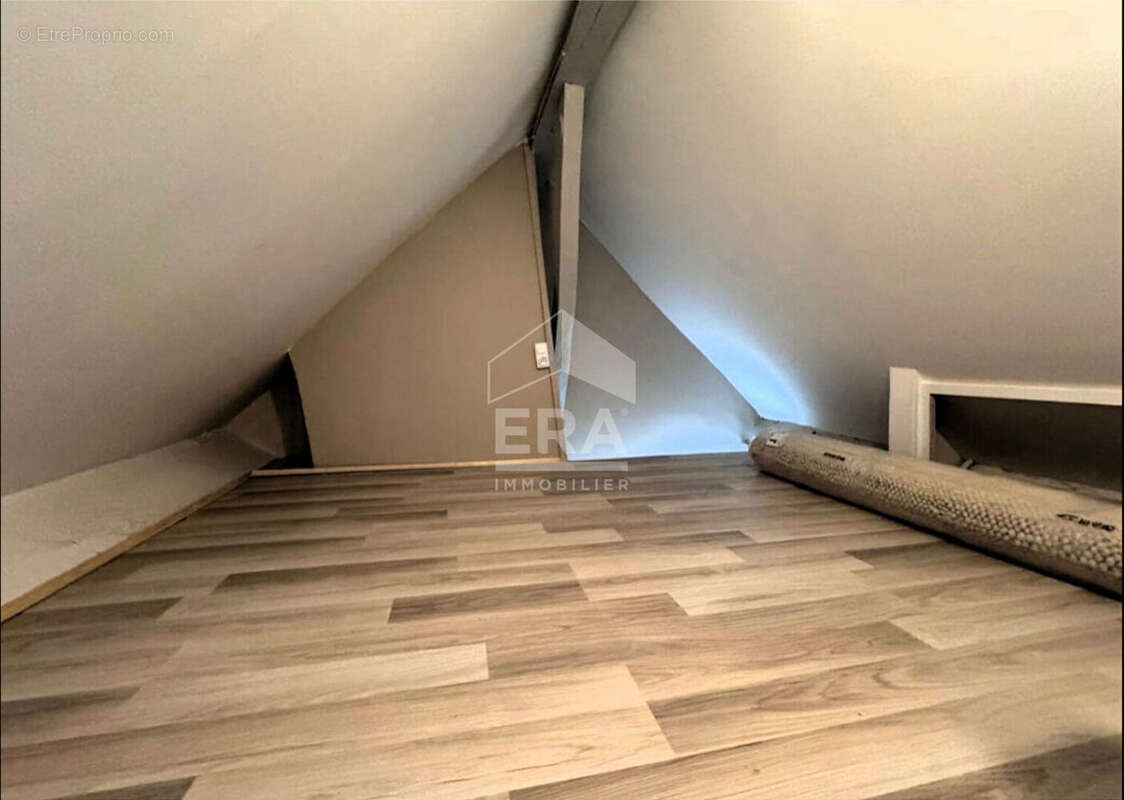 Appartement à LISSES