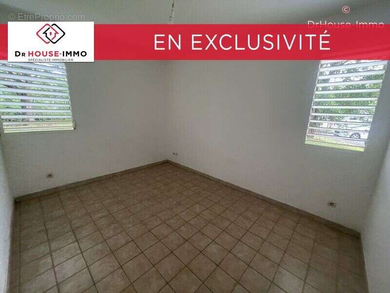 Appartement 58 m² à Sainte-Rose  - photo 26