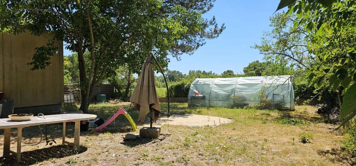Ensemble immobilier de 3 habitations  louees  à brignon (gard) - photo 10