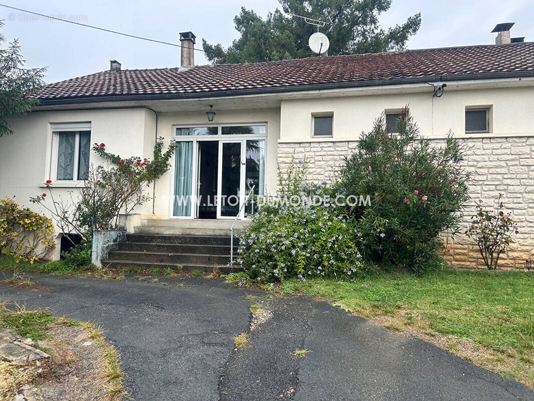 Maison à CHANCELADE