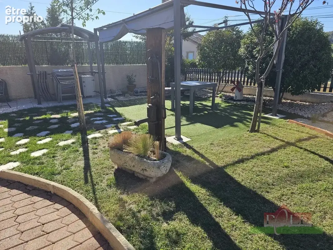 SAINT CLAIR DU RHONE, Villa T6 de 140m² avec Terrain de 725m² - photo 2