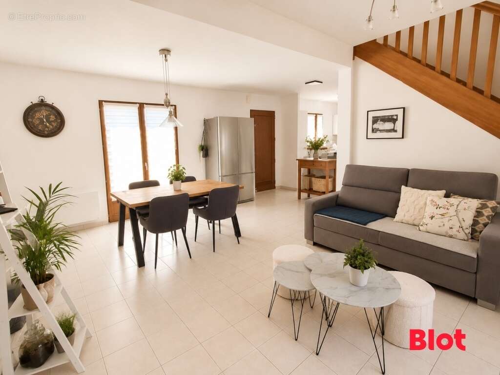 Maison 94 m² à Saint-Jouan-Des-Guerets  - photo 6