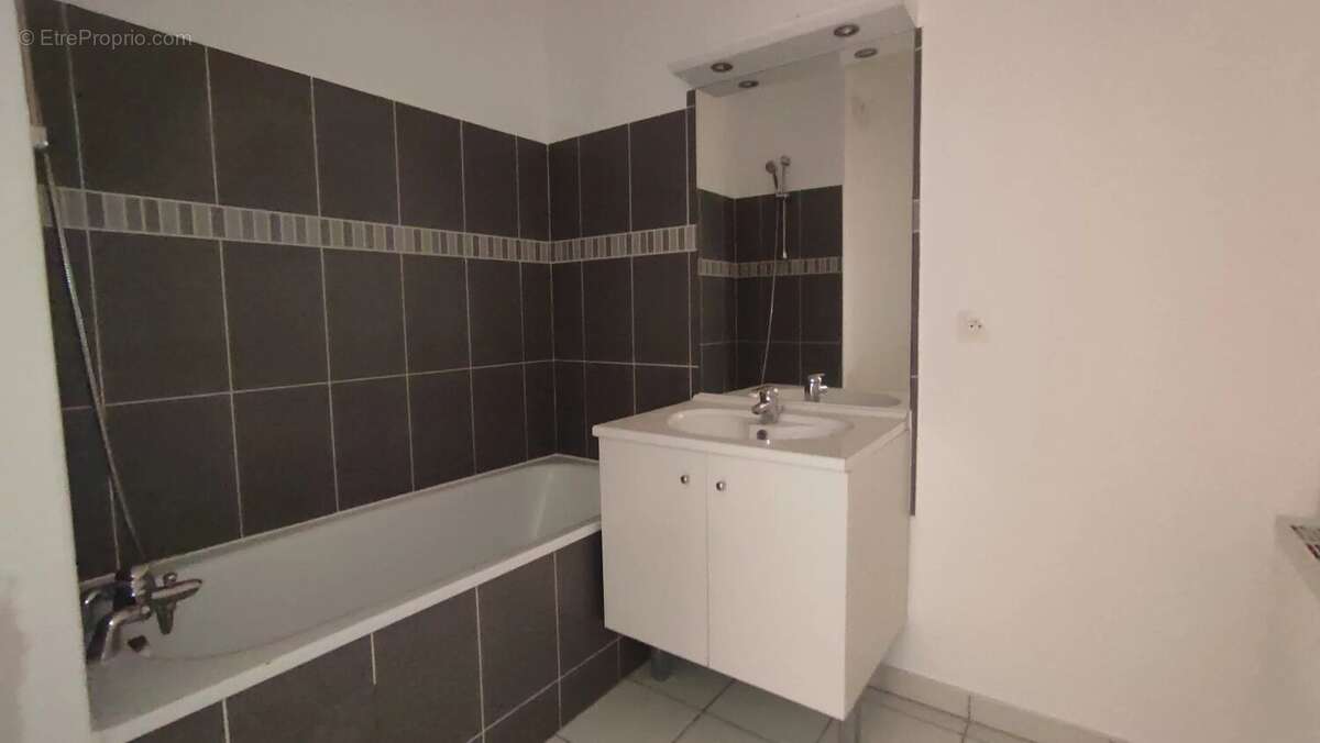 Appartement à CARRIERES-SOUS-POISSY