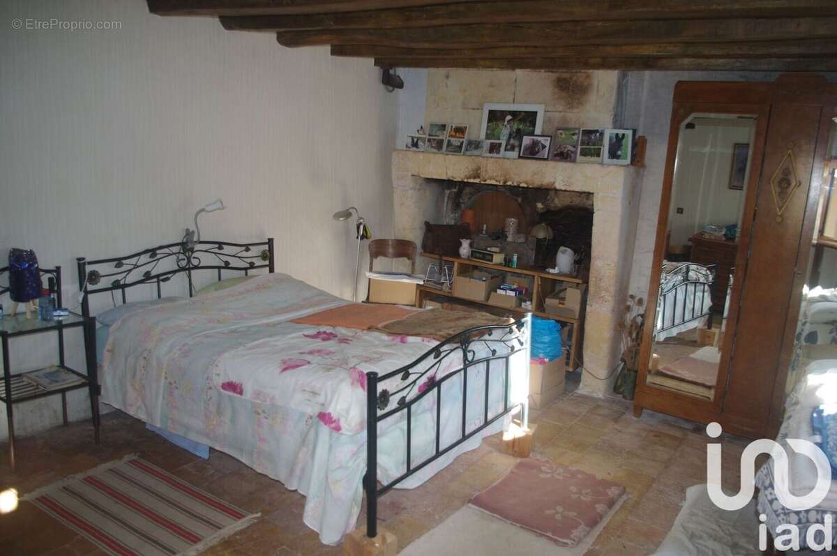 Maison 250 m² à Celle  - photo 7