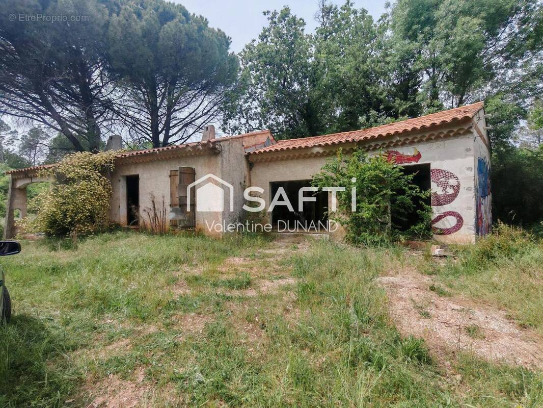 Photo 1 - Maison à CAMPS-LA-SOURCE