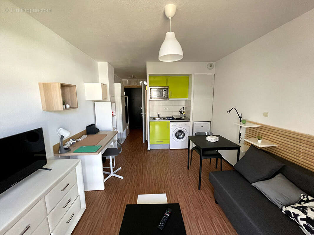 Charmant T1 meublé proche des Arènes, idéal investisseur - photo 2
