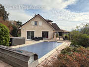 Maison à SAINT-ETIENNE-LES-REMIREMONT