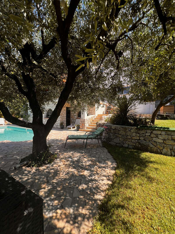 Maison à SAINT-JEANNET