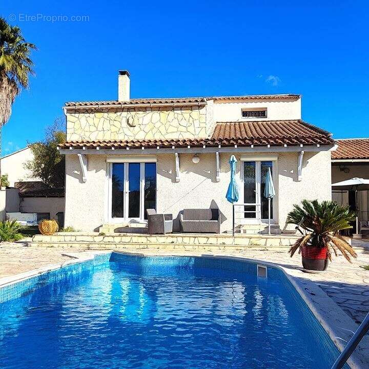 Maison à VILLENEUVE-LES-MAGUELONE