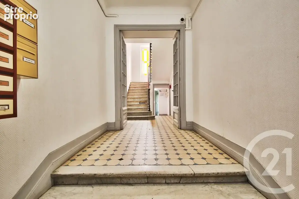 Appartement 2 pièces 48 m² à vendre à Nice (06300) - photo 8