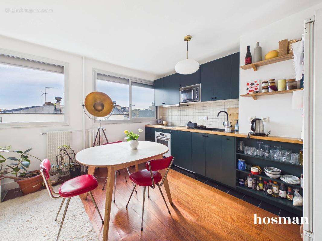 Appartement à PARIS-18E