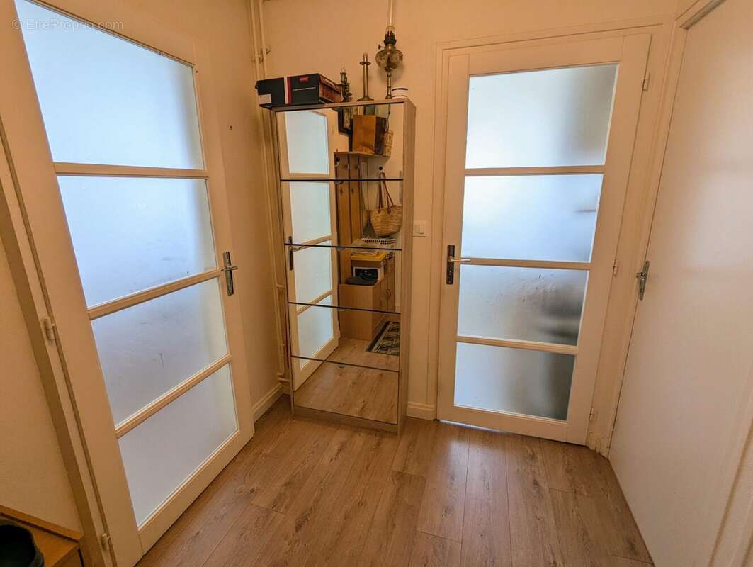 entrée - Appartement à GRANDCAMP-MAISY