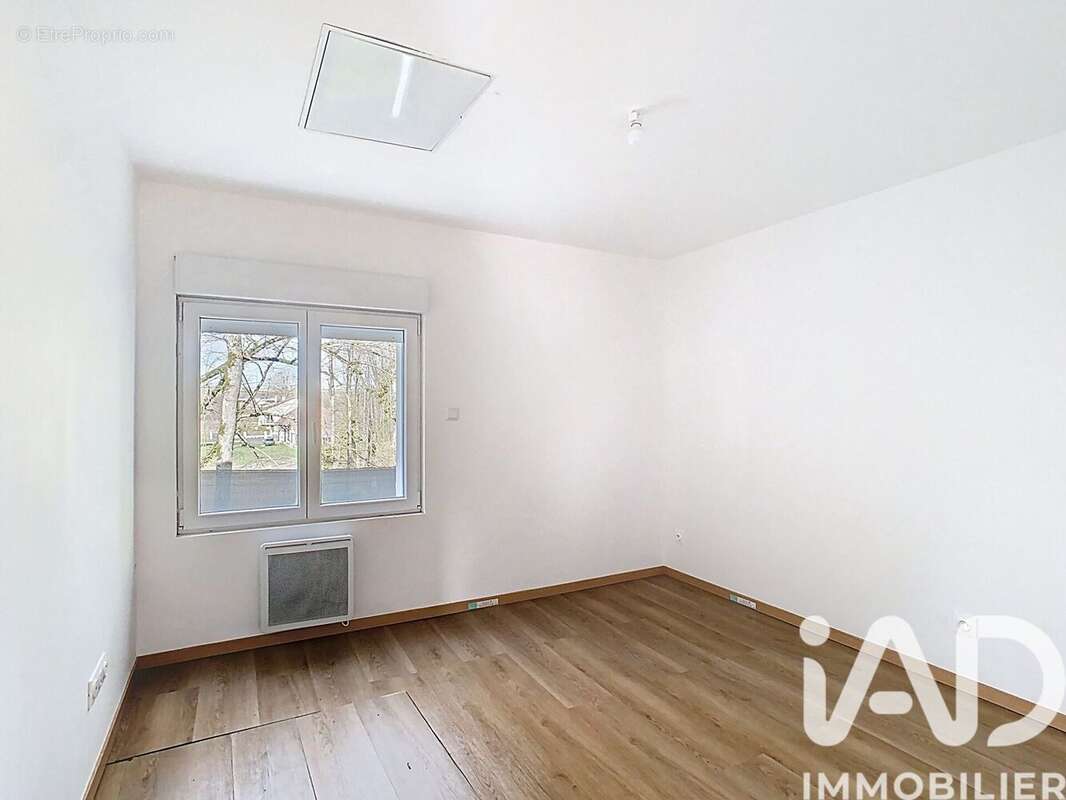 Maison 63 m² à Poivres  - photo 8