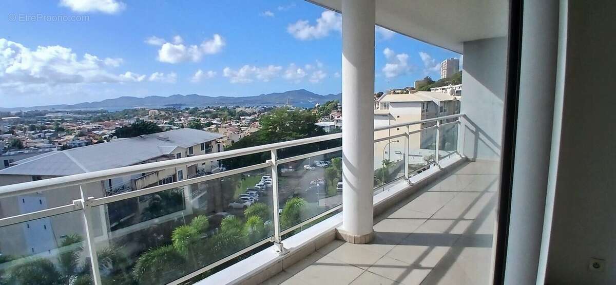 Appartement à FORT-DE-FRANCE