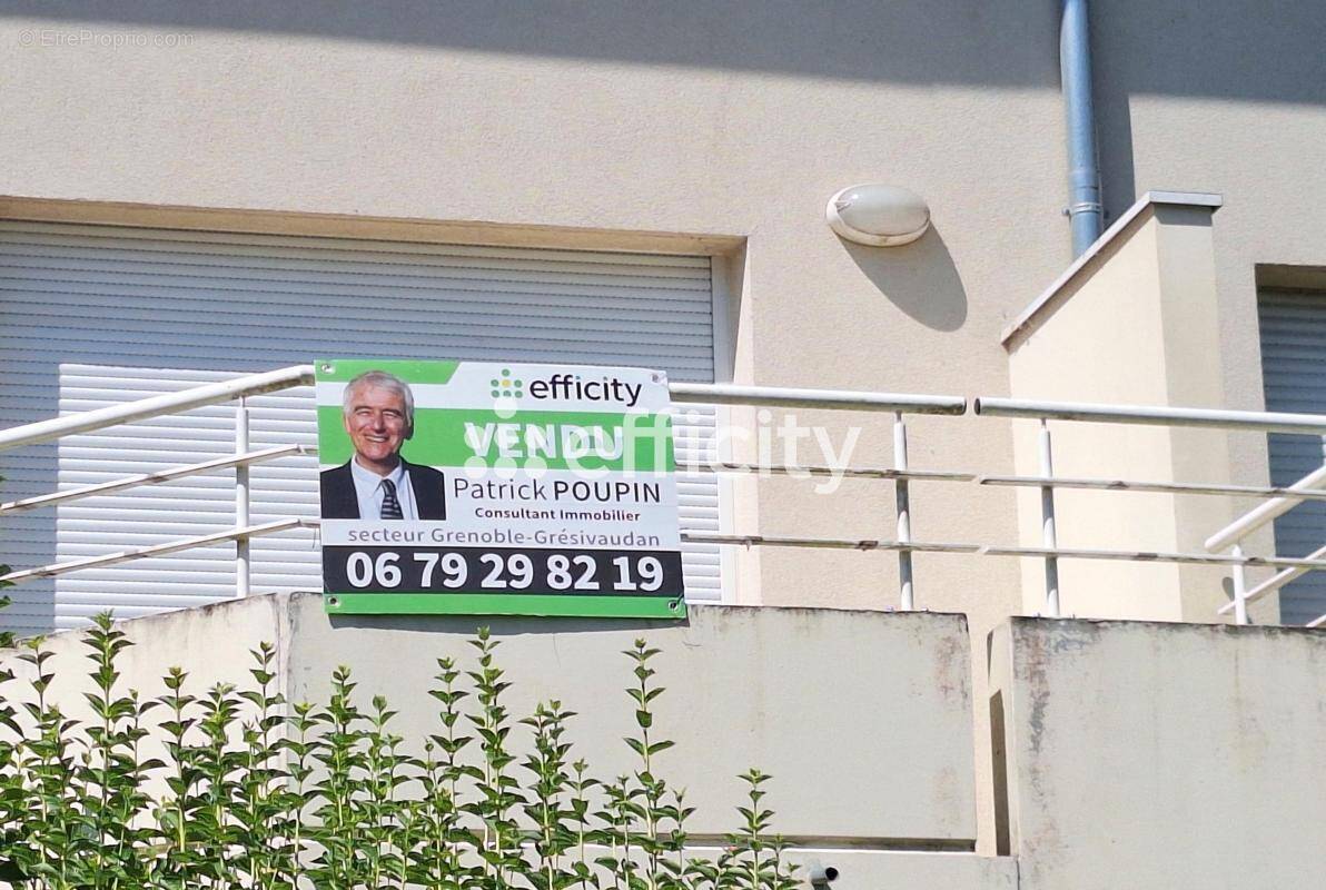 Appartement à MEYLAN